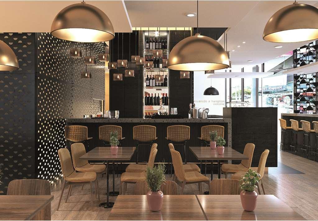 Hampton By Hilton Quito La Carolina Park 호텔 레스토랑 사진