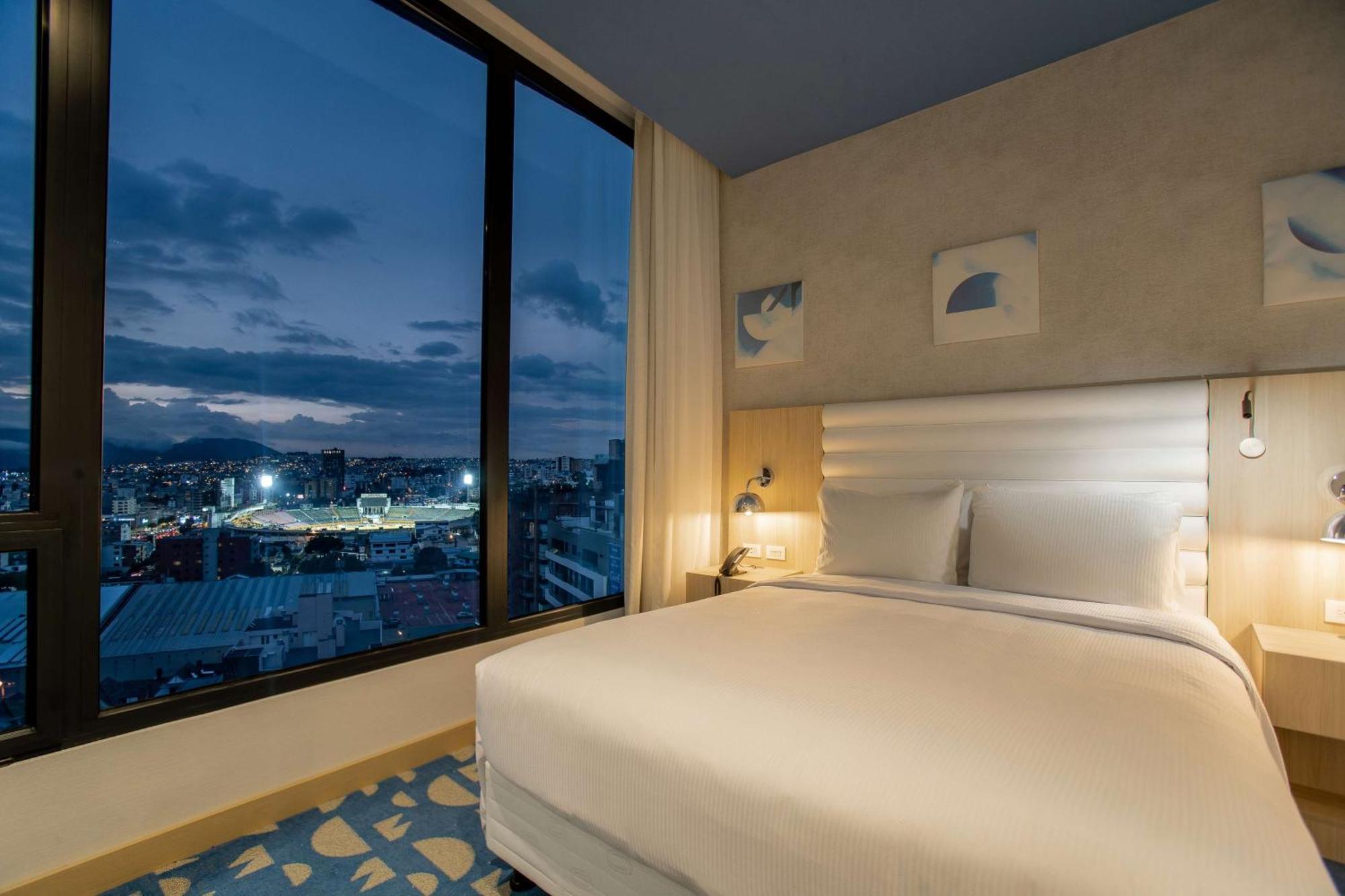 Hampton By Hilton Quito La Carolina Park 호텔 외부 사진